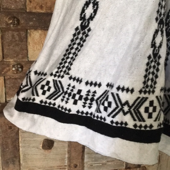 🌳🕊ANTHROPOLOGIE skirt - Picture 3 of 7